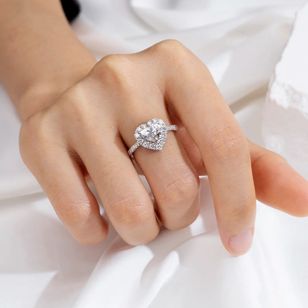 Heart-Shaped Halo Diamond Engagement Ring (1 CT)