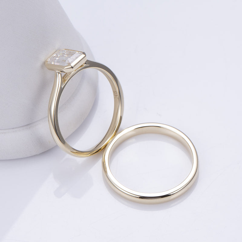 Emerald Solitaire & Plain Band Bridal Set (1 CT)