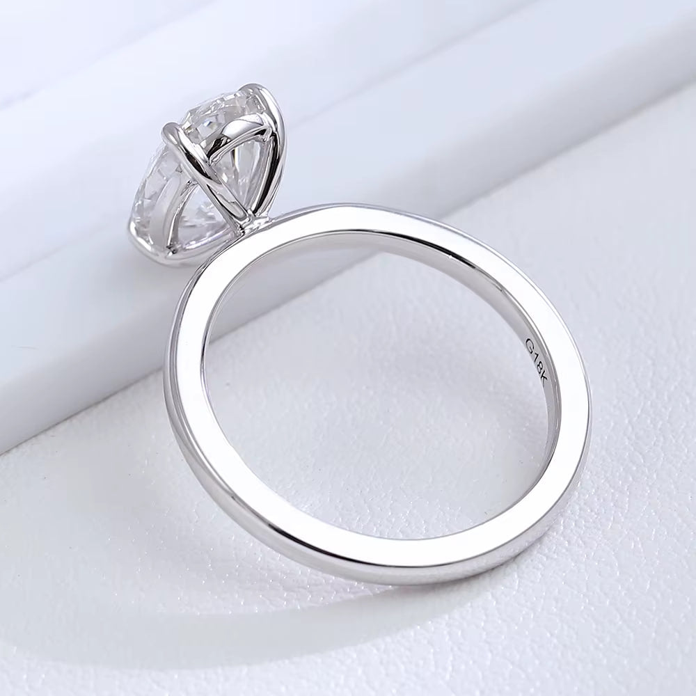 Classic Oval Solitaire Ring (3.5 CT)