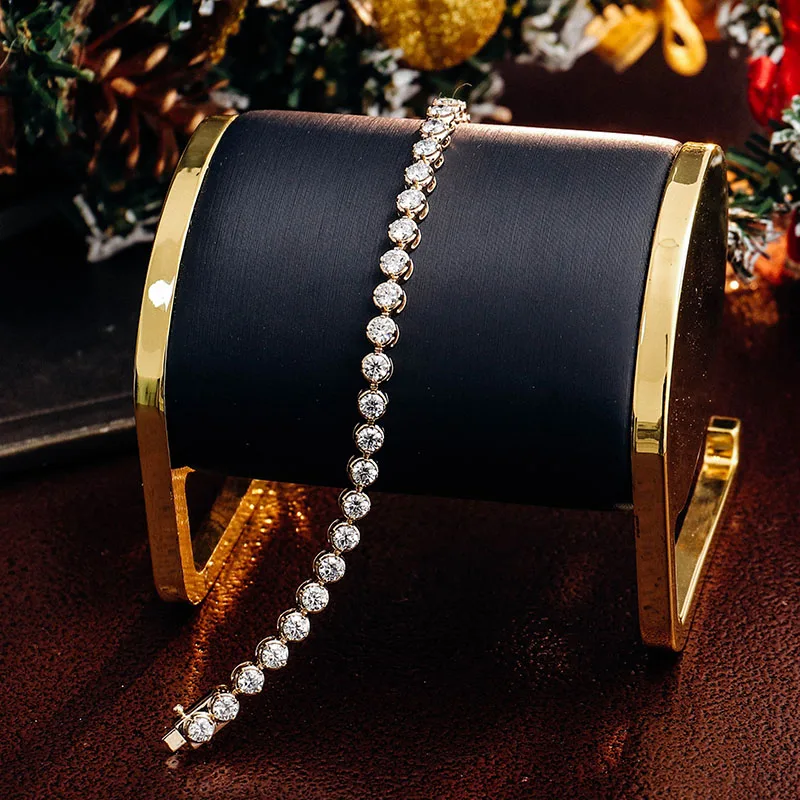 Regina Bezel Tennis Bracelet  (6.5 or 7 TCT)
