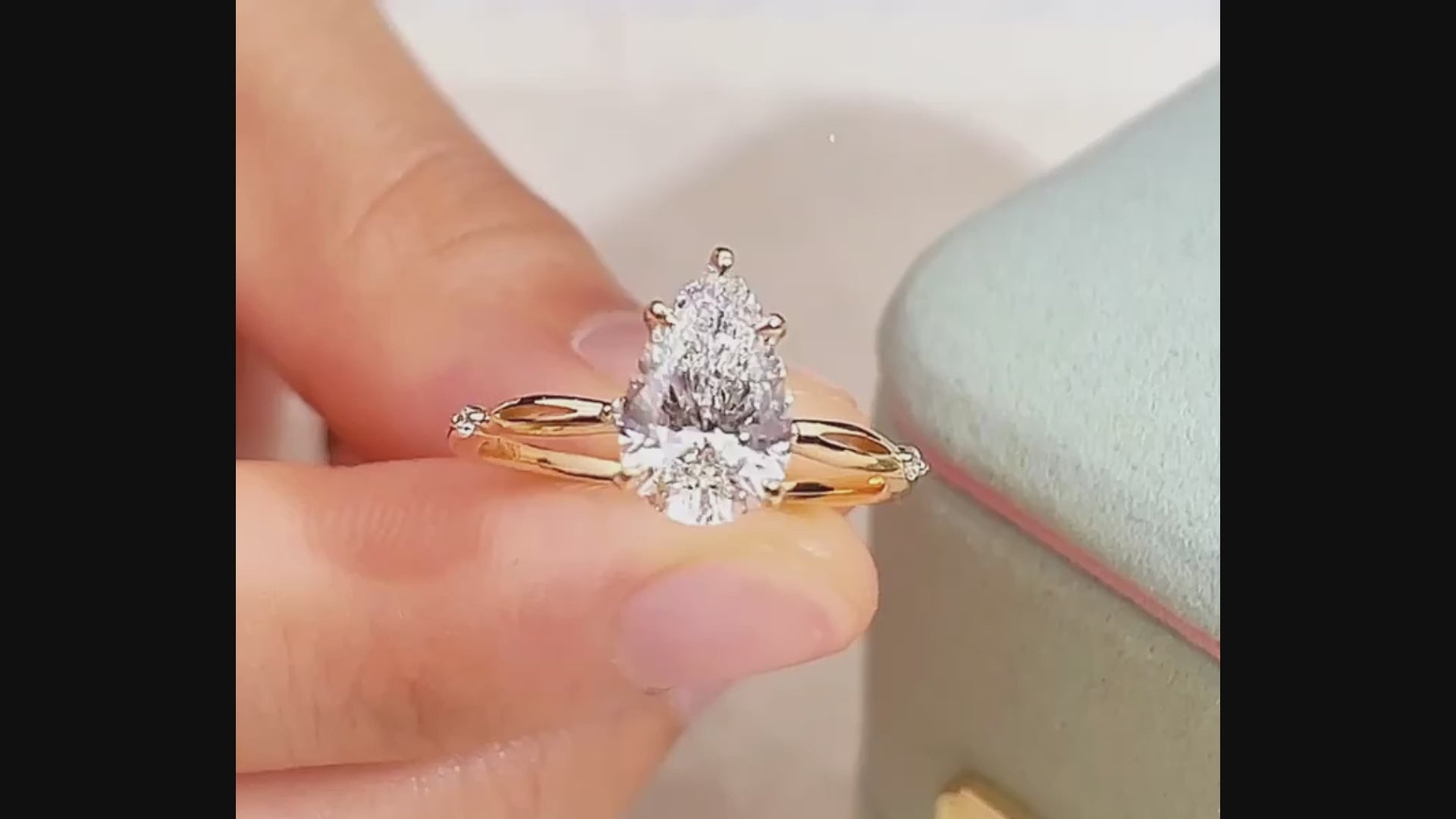 Vintage Pear Cut Engagement Ring with Twisted Pavé Band (2 CT)