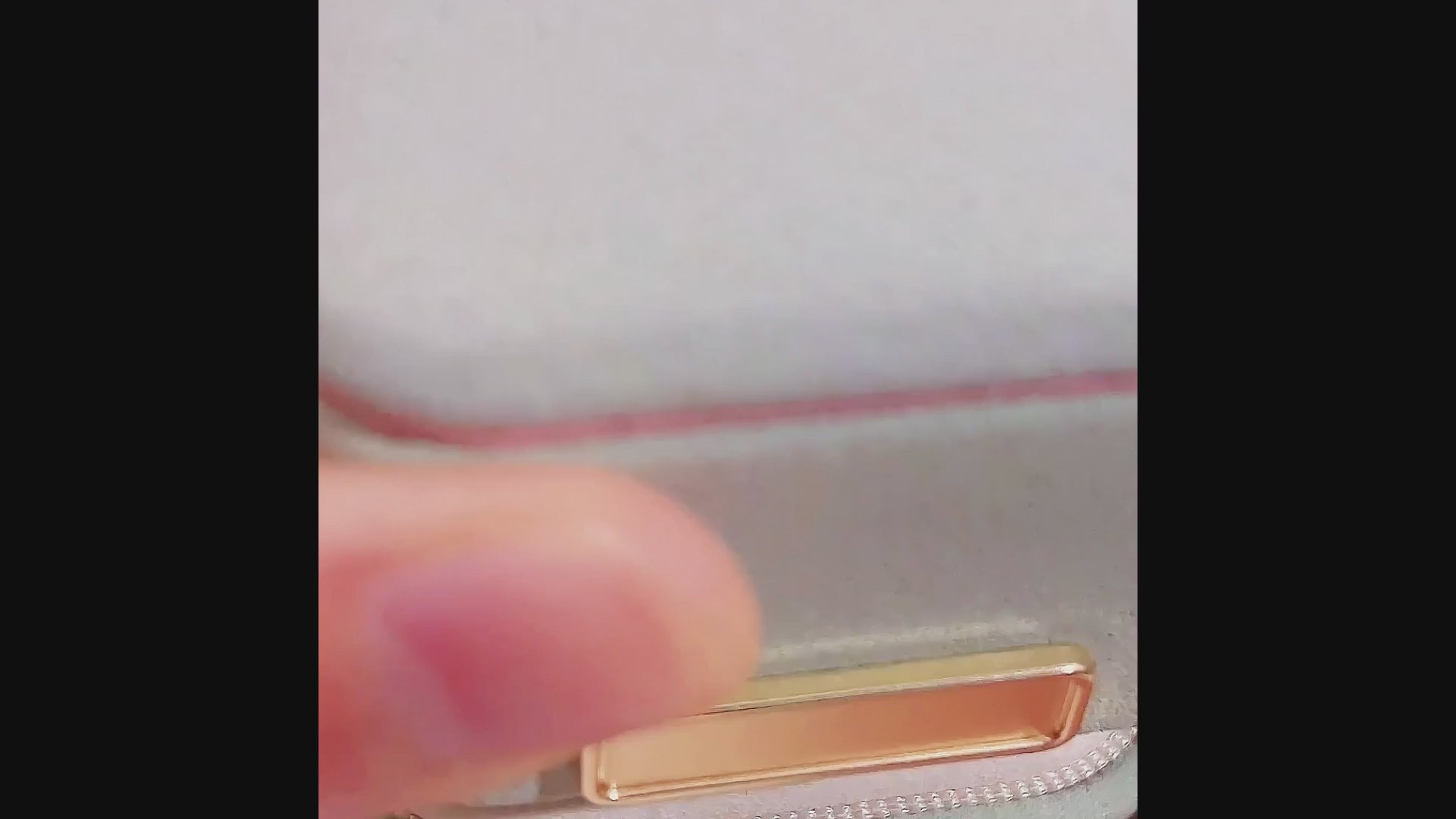 Crown Studs With Hidden Halo  (1 TCT)